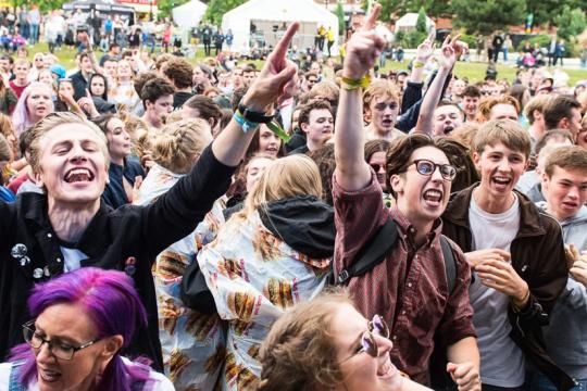 Festival goers at Fringe at Tramlines.