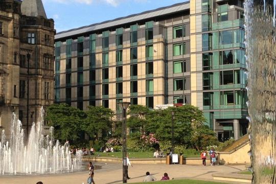 Sheffield Town Hall from the view of the Peace Gardens. 